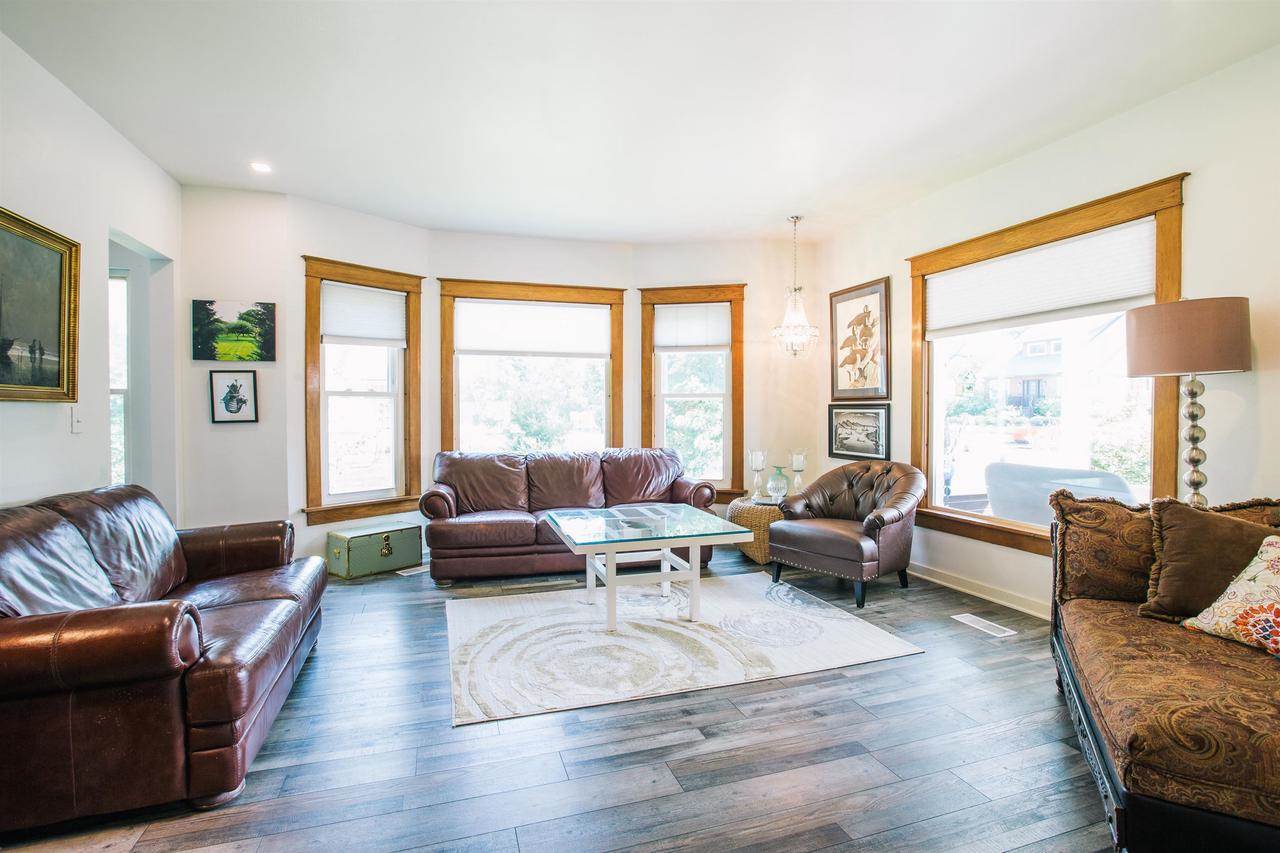 10 Hewett Street, Neillsville, WI 54456