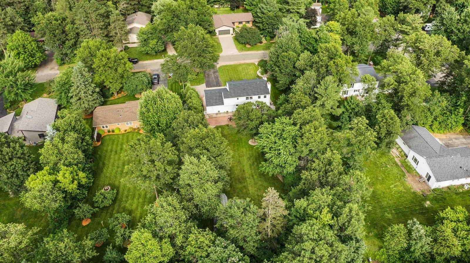 431 Crossbow Drive, Plover, WI 54467