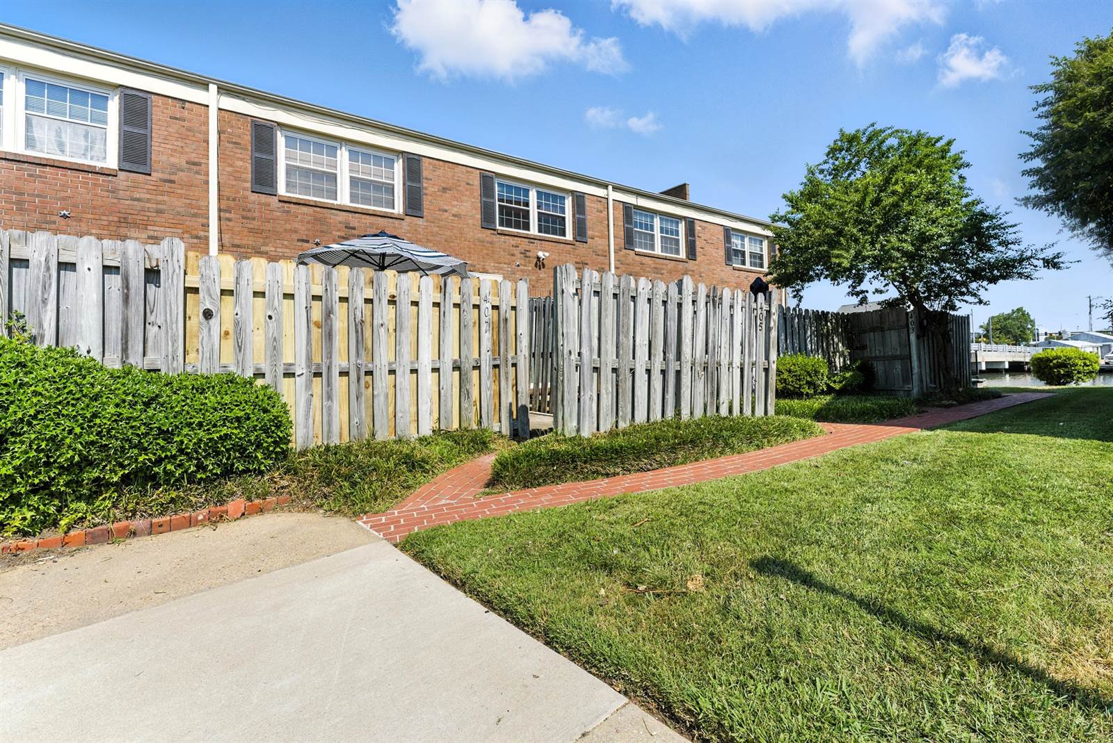 407 Bridge Street, Hampton, VA 23669