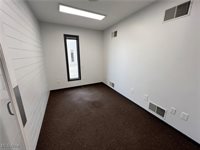 8433 South Avenue, Poland, OH 44514