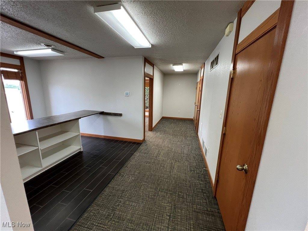 8433 South Avenue, Poland, OH 44514