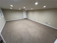 8433 South Avenue, Poland, OH 44514