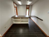 8433 South Avenue, Poland, OH 44514