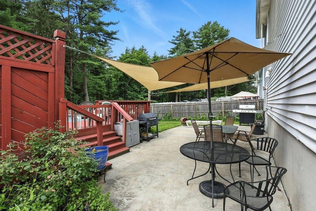 361 Parkerview St, Springfield, MA 01129