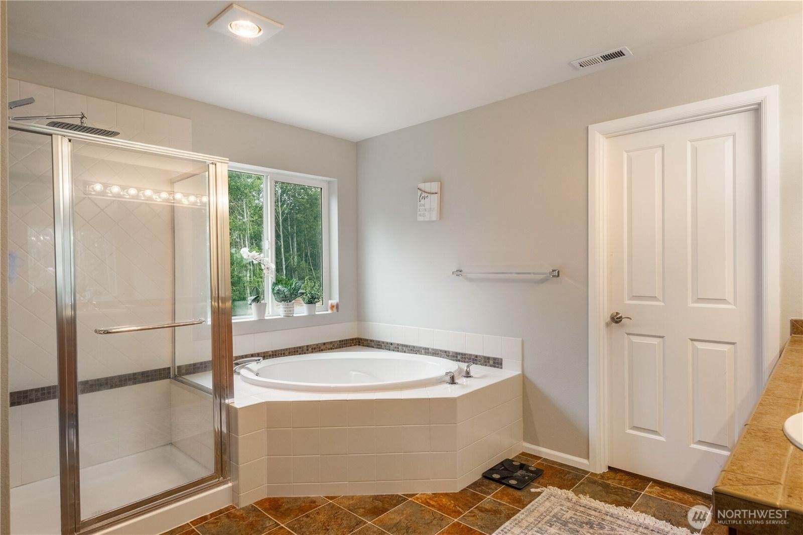 6634 Park Street East, Fife, WA 98424