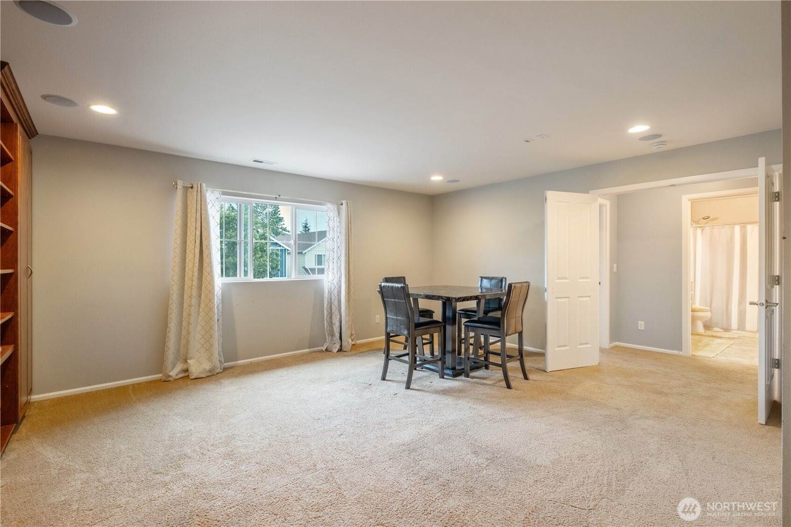 6634 Park Street East, Fife, WA 98424