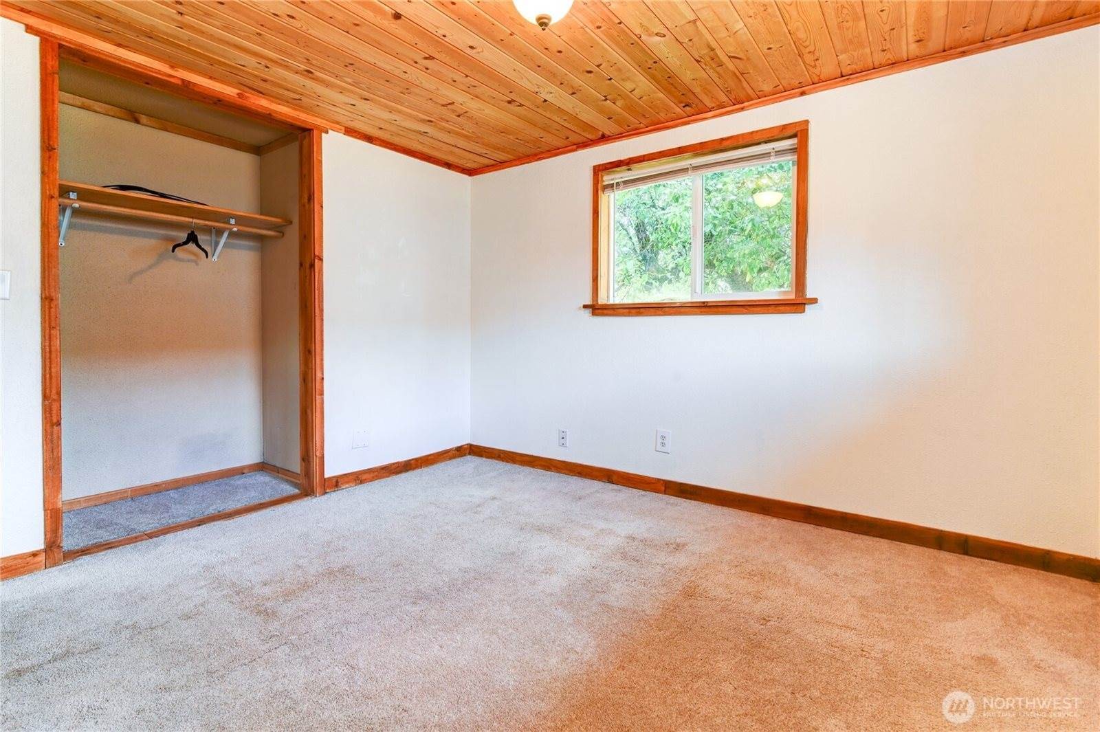 203 East 4th Street, Bucoda, WA 98530