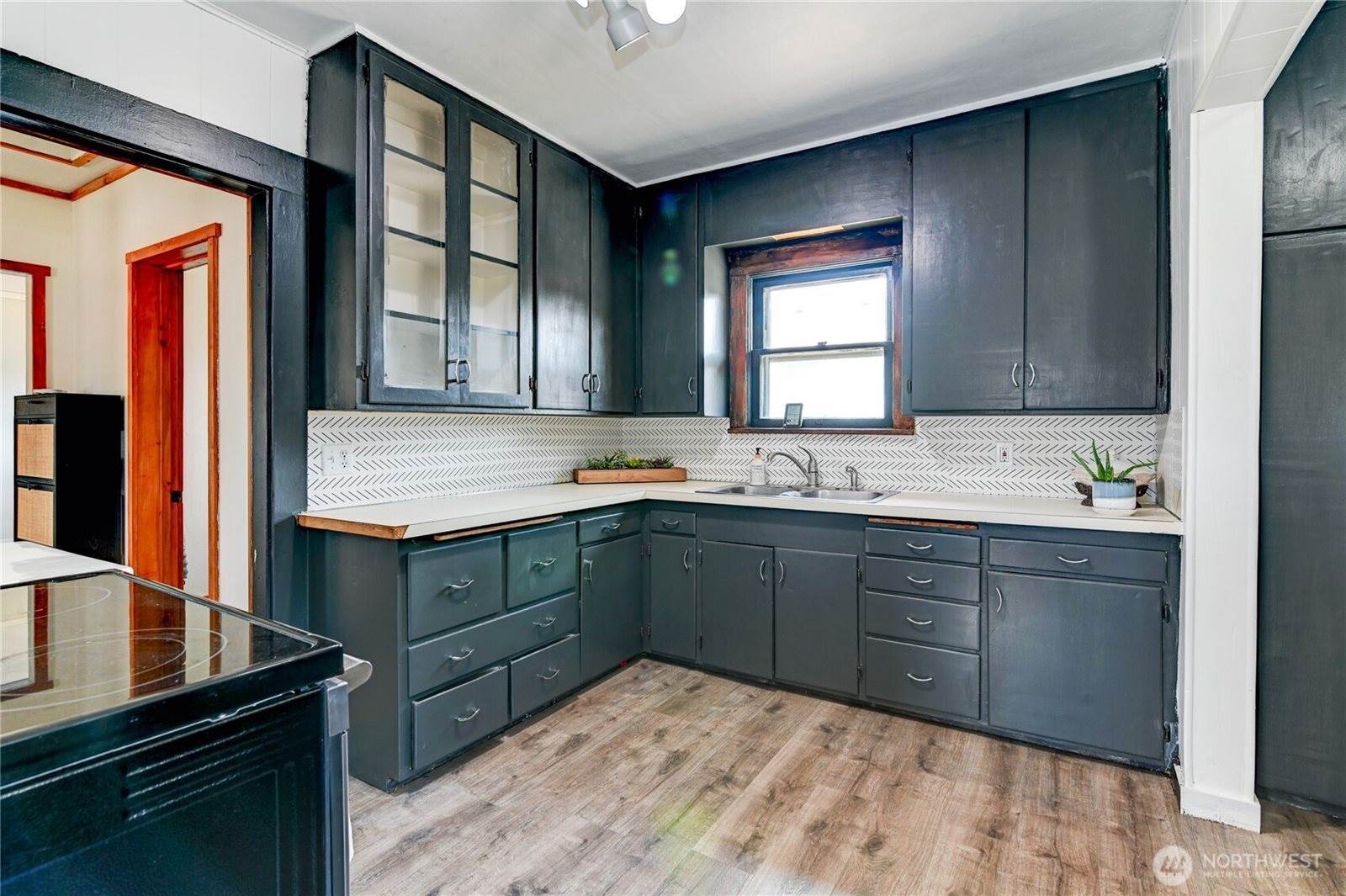 203 East 4th Street, Bucoda, WA 98530