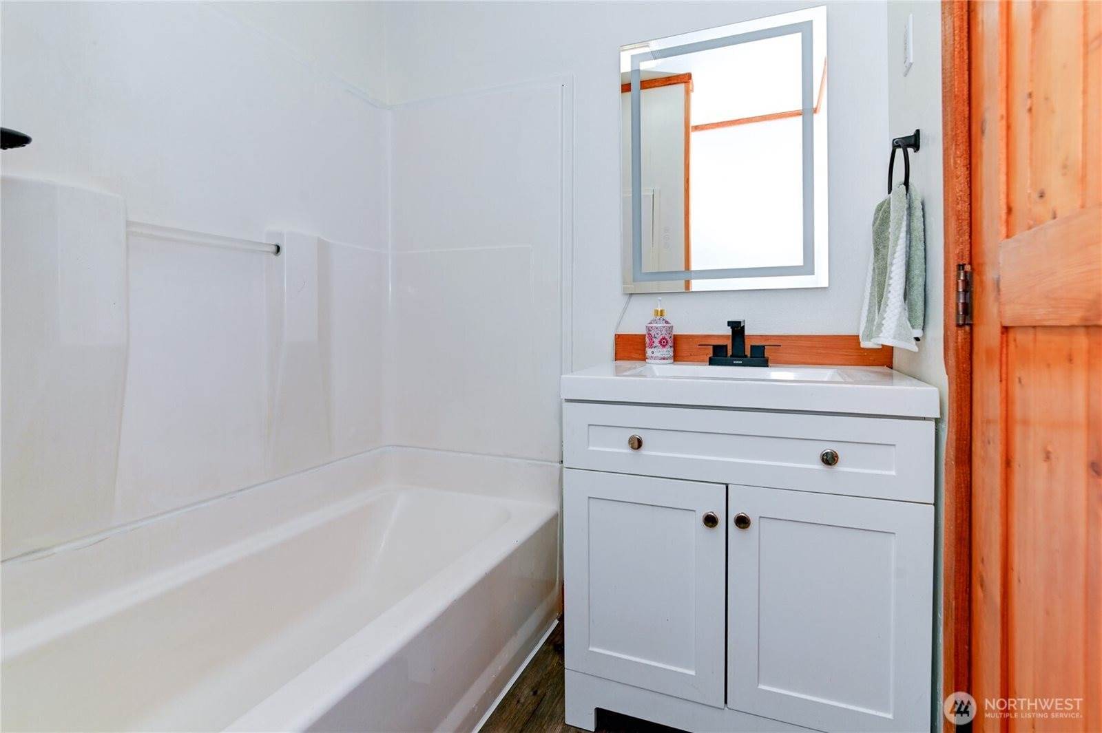 203 East 4th Street, Bucoda, WA 98530