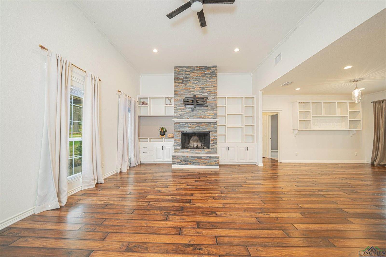 415 Bob White Dr, Gilmer, TX 75645