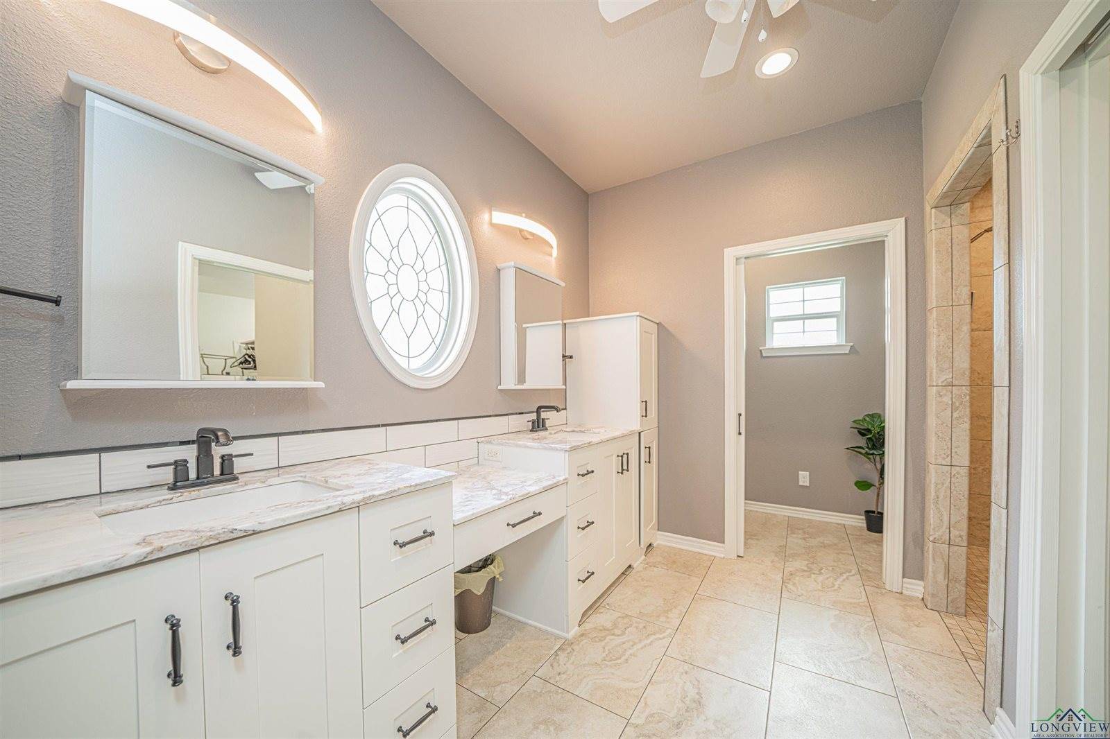 415 Bob White Dr, Gilmer, TX 75645