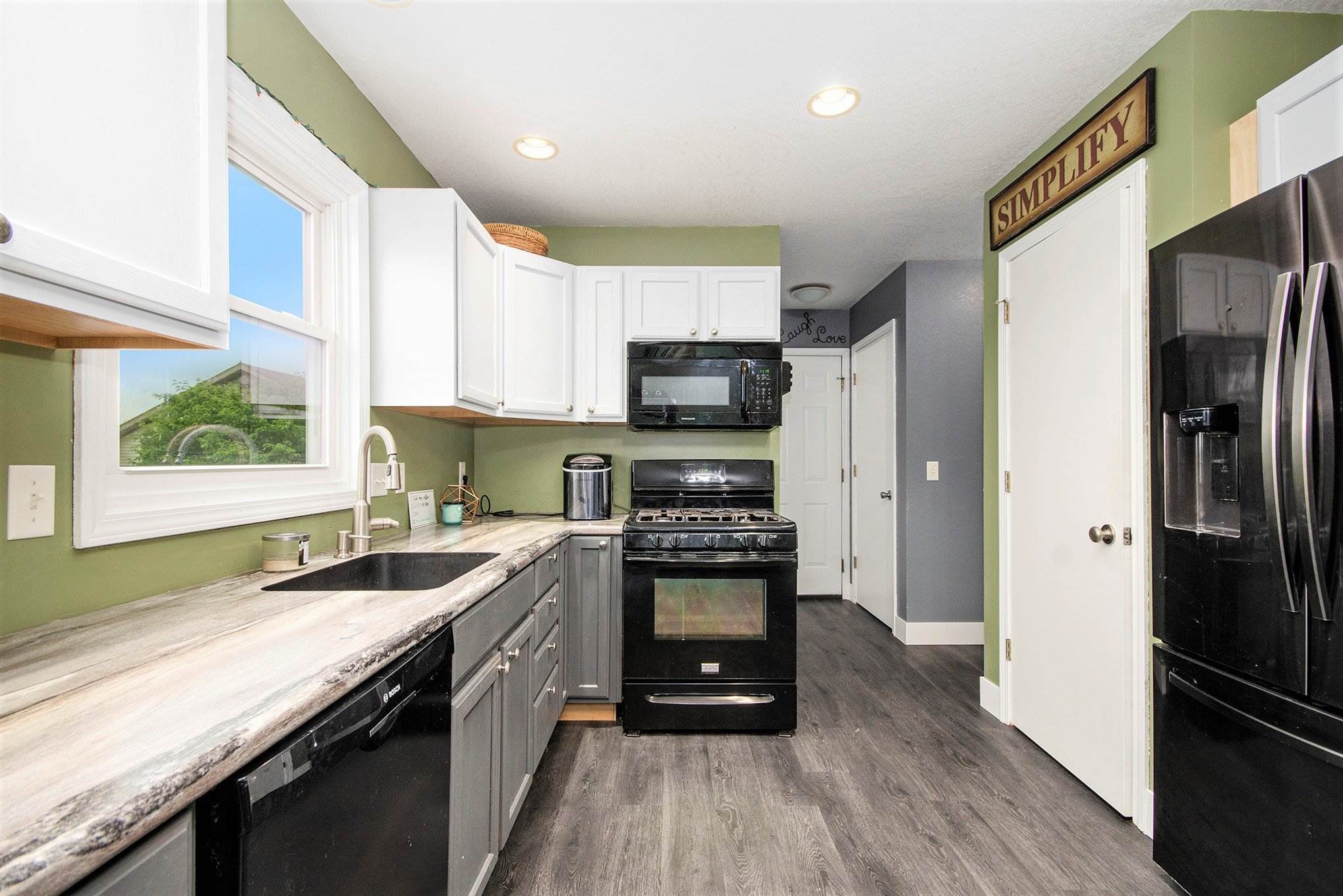 3938 N. Otter creek, monroe, MI 48161