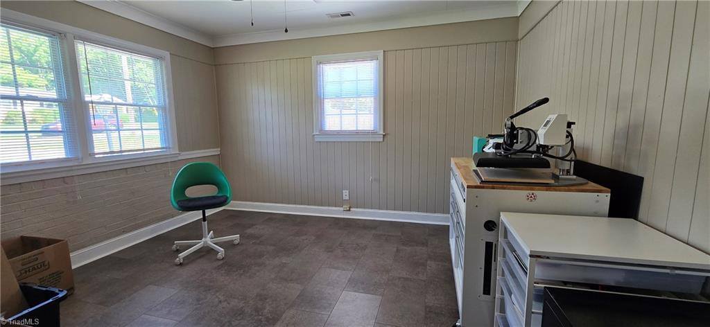 3412 Cloverdale Drive, Greensboro, NC 27408