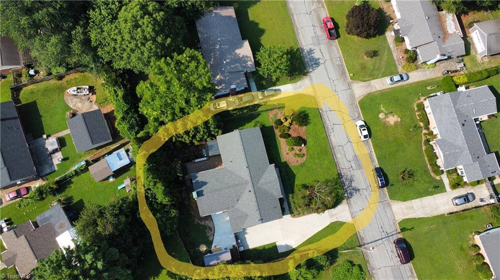 3412 Cloverdale Drive, Greensboro, NC 27408