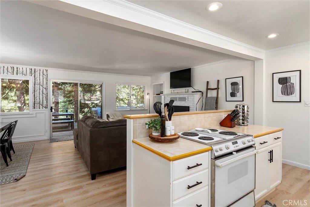 910 Clifford Drive, Almanor, CA 96137