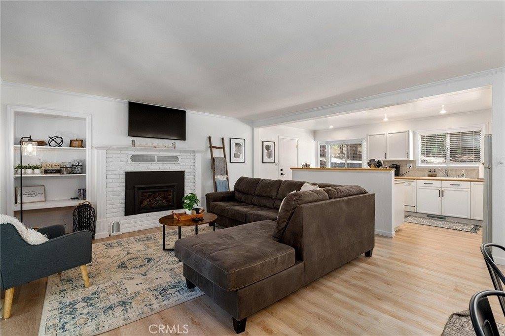 910 Clifford Drive, Almanor, CA 96137