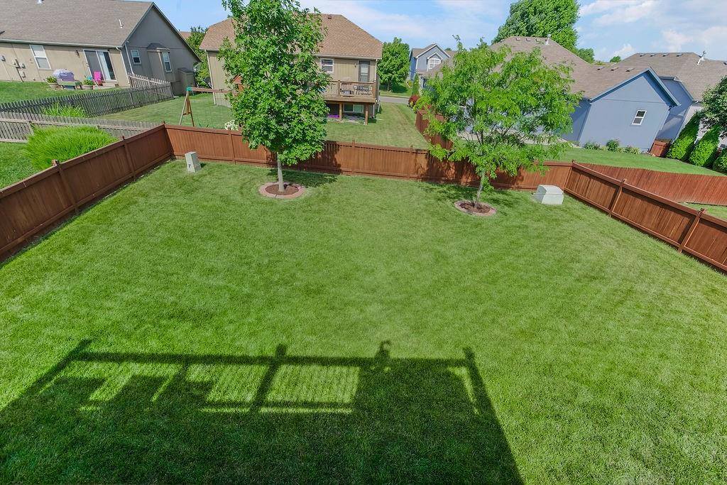 488 South 137th Place, Bonner Springs, KS 66012