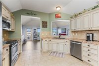 488 South 137th Place, Bonner Springs, KS 66012