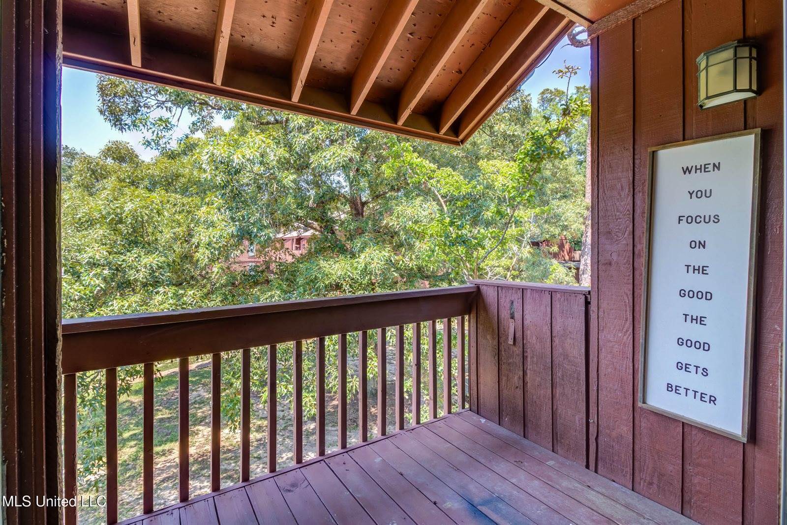 229 Lakeside Villa, #E, Diamondhead, MS 39525