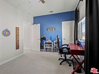 27717 Knoll View Place, Valencia, CA 91381