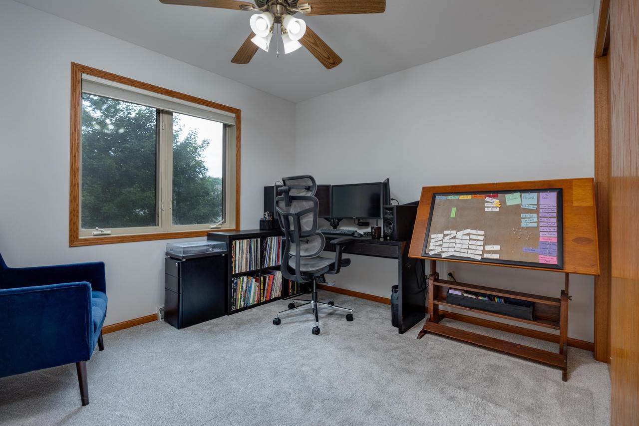 639 Meadow Trace, Deerfield, WI 53531