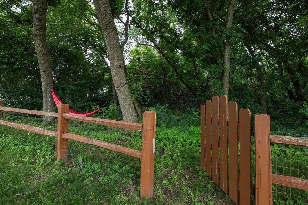 639 Meadow Trace, Deerfield, WI 53531