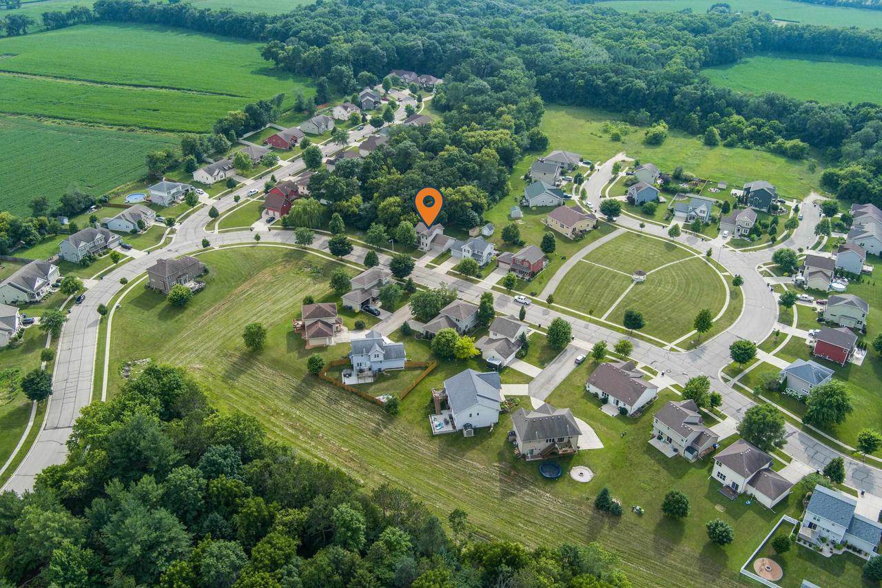 639 Meadow Trace, Deerfield, WI 53531