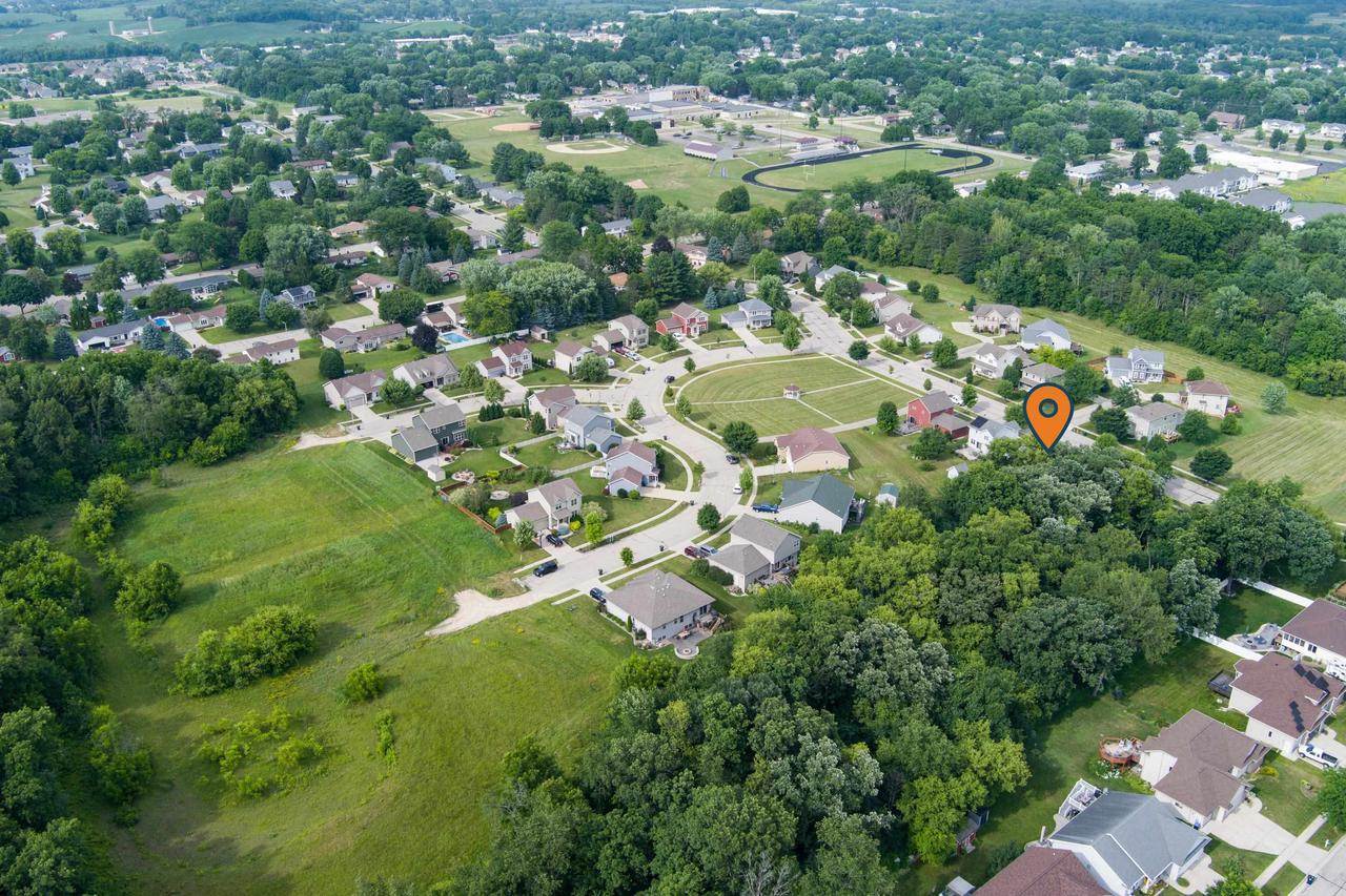 639 Meadow Trace, Deerfield, WI 53531