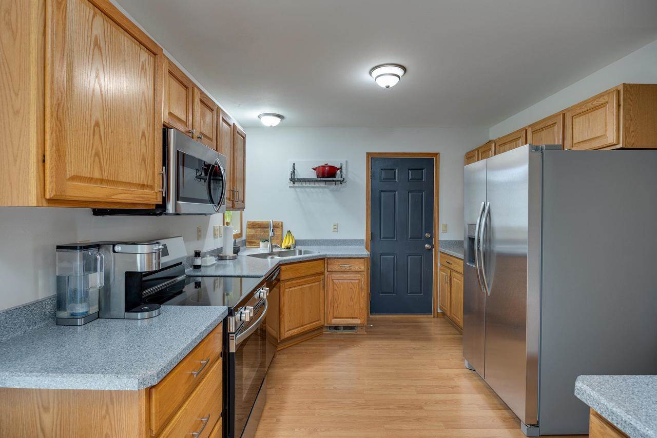 639 Meadow Trace, Deerfield, WI 53531