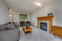 639 Meadow Trace, Deerfield, WI 53531