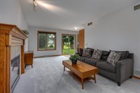 639 Meadow Trace, Deerfield, WI 53531