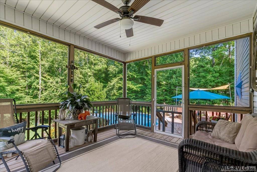 3828 Saint Lucy Dr, Franklinton, NC 27525