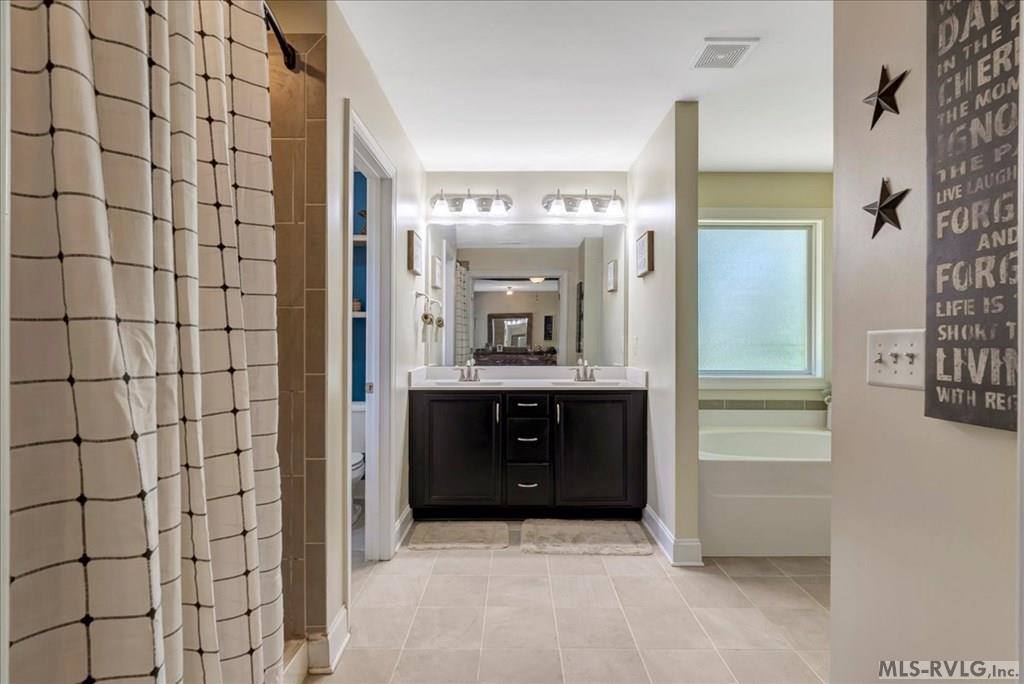 3828 Saint Lucy Dr, Franklinton, NC 27525