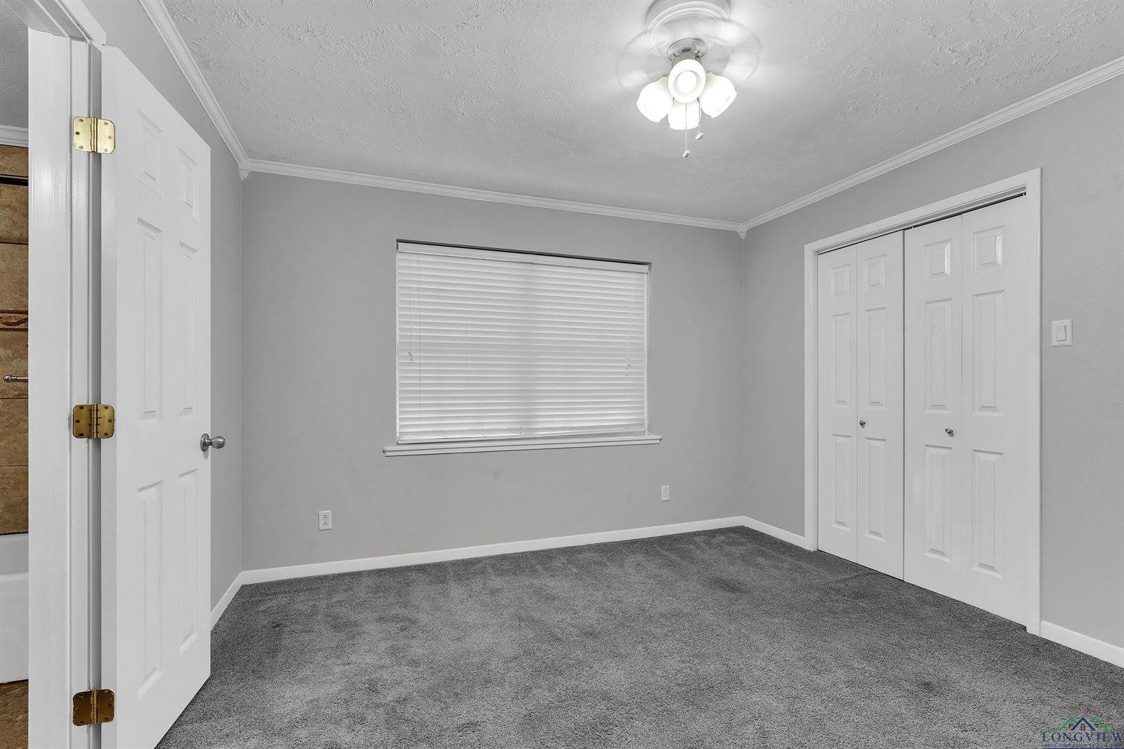 606 Loraine Court, Longview, TX 75604