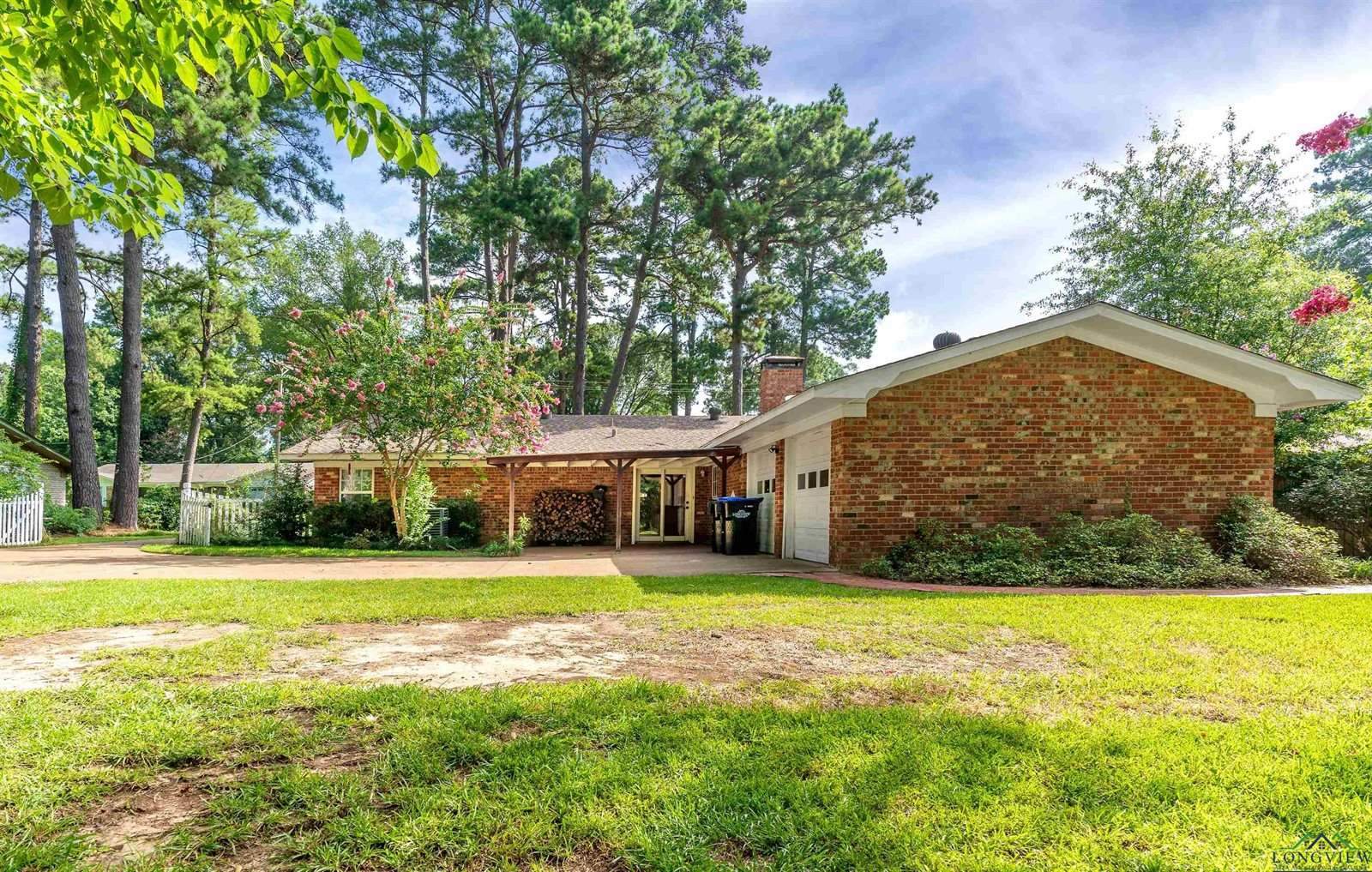 606 Loraine Court, Longview, TX 75604