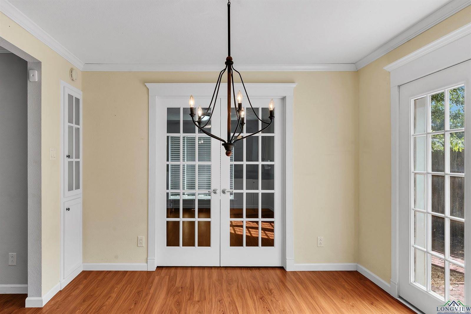 606 Loraine Court, Longview, TX 75604