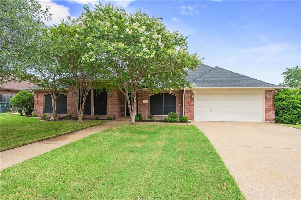 4213 Bedford Court, Bryan, TX 77802