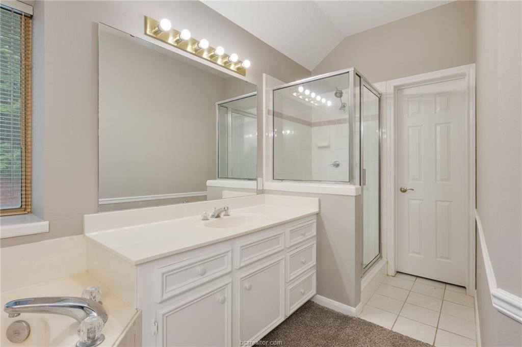 4213 Bedford Court, Bryan, TX 77802