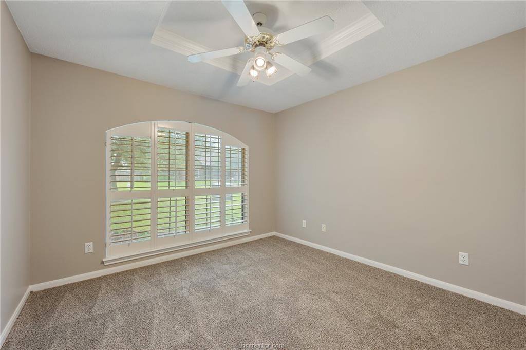 4213 Bedford Court, Bryan, TX 77802