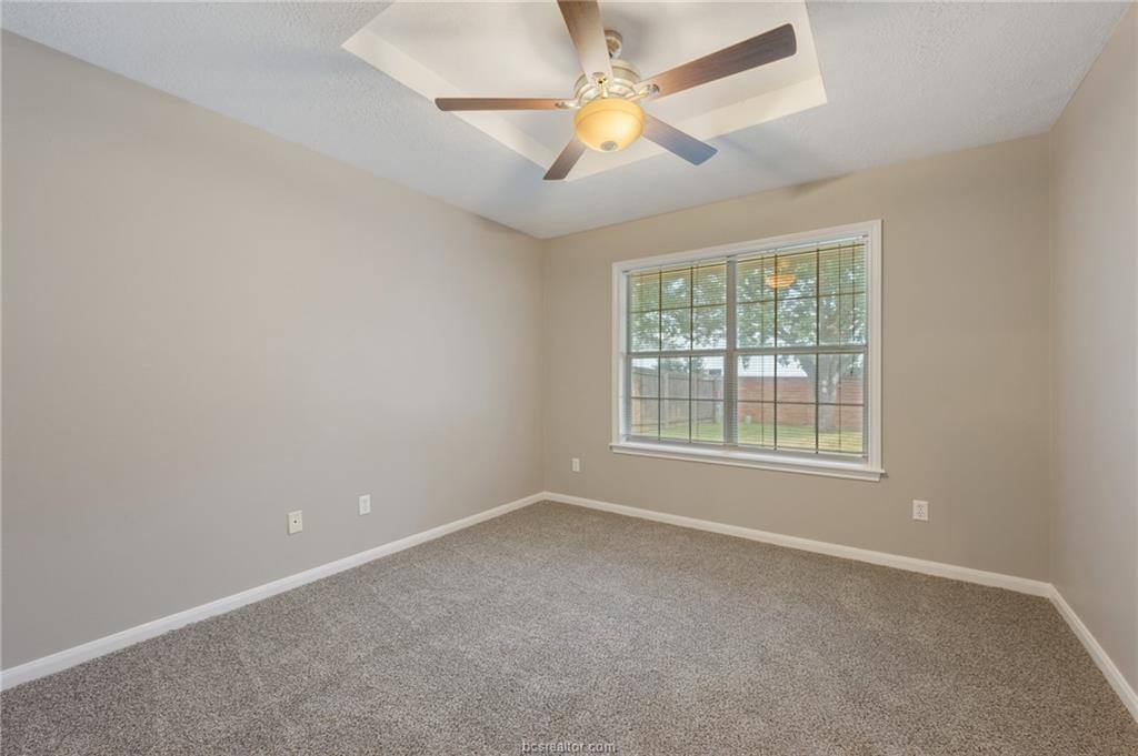 4213 Bedford Court, Bryan, TX 77802