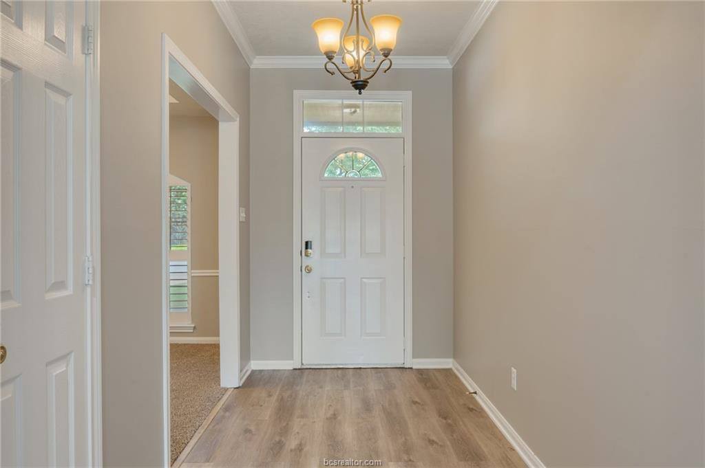 4213 Bedford Court, Bryan, TX 77802