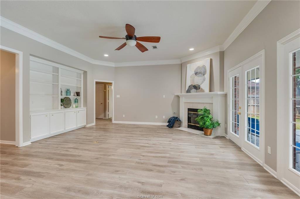 4213 Bedford Court, Bryan, TX 77802