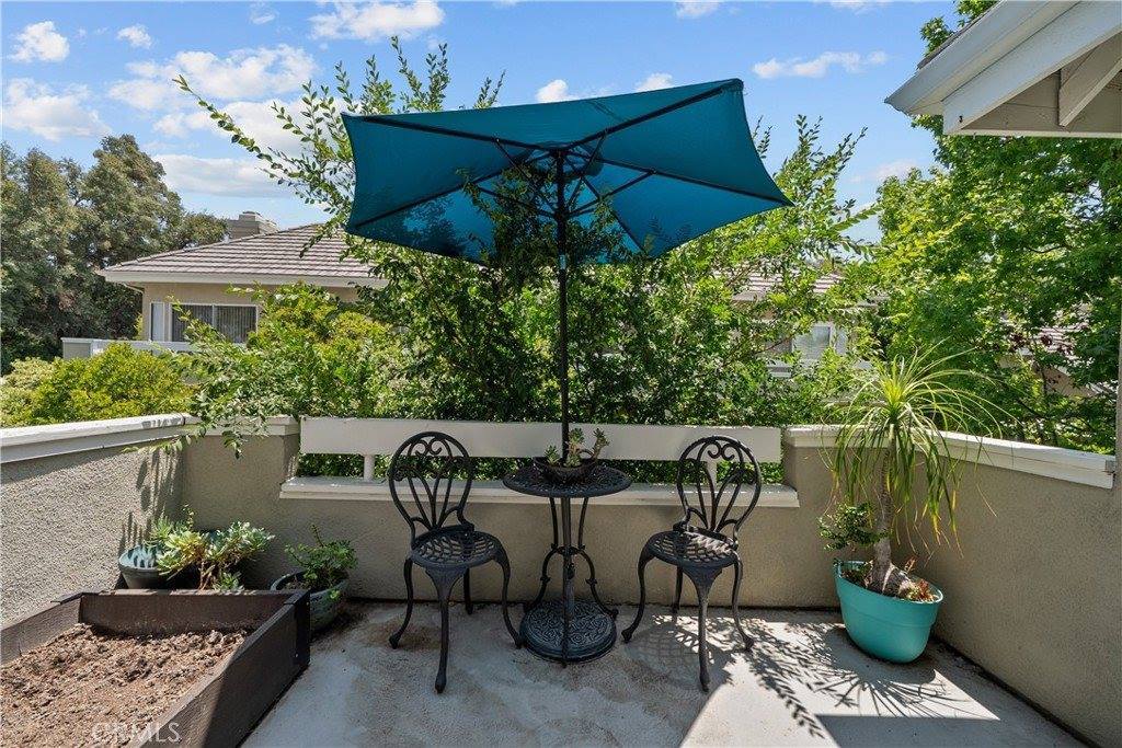 23957 Arroyo Park Drive, Valencia, CA 91355