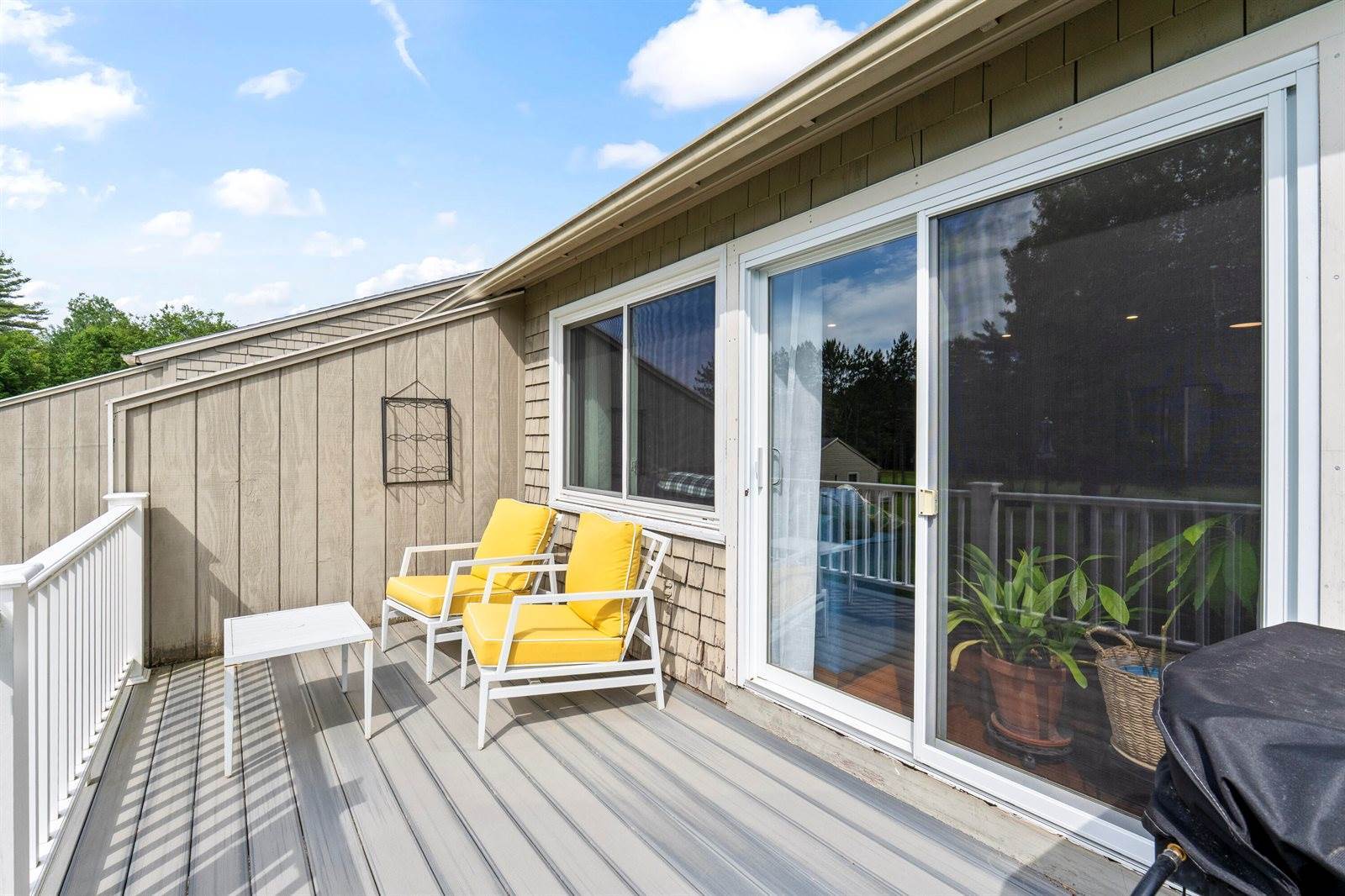 11 Fairway Drive, Brunswick, ME 04011