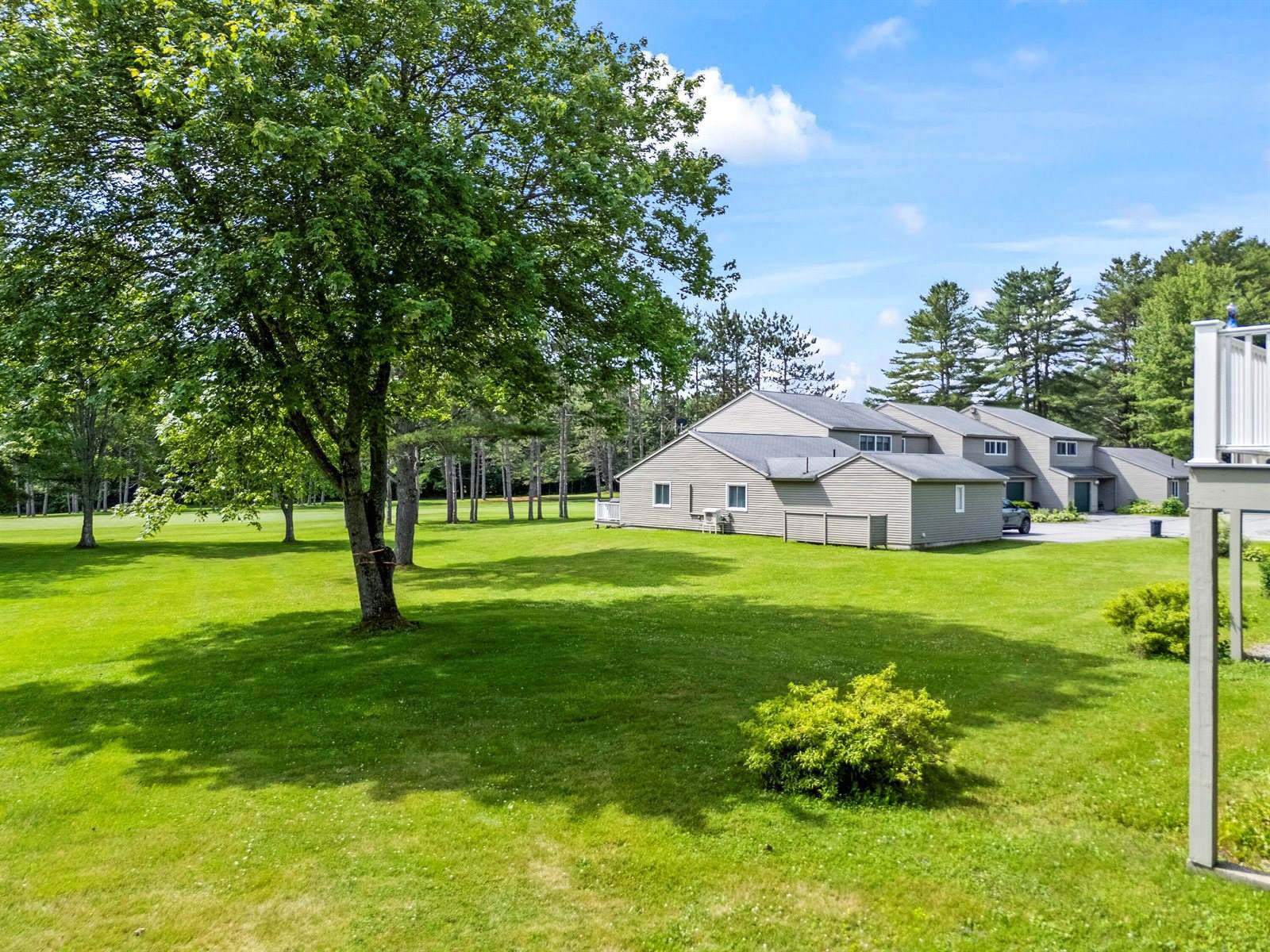 11 Fairway Drive, Brunswick, ME 04011