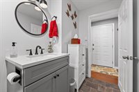 11 Fairway Drive, Brunswick, ME 04011