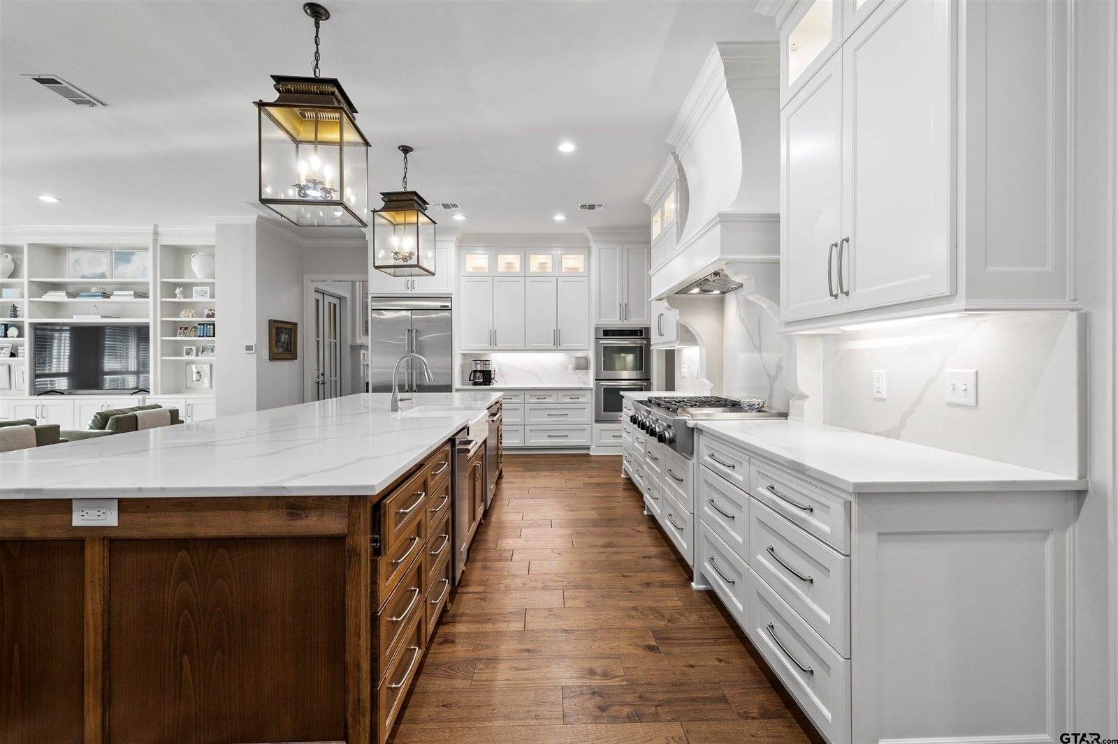 6805 La Costa Dr, Tyler, TX 75703