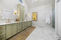 6805 La Costa Dr, Tyler, TX 75703