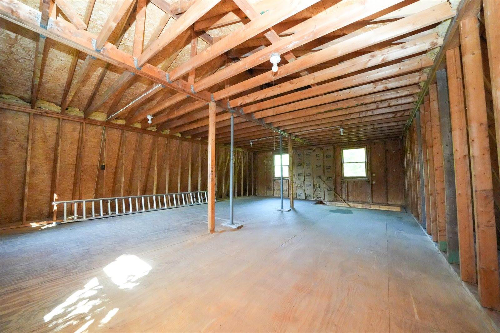 256 Parkway South, Brewer, ME 04412