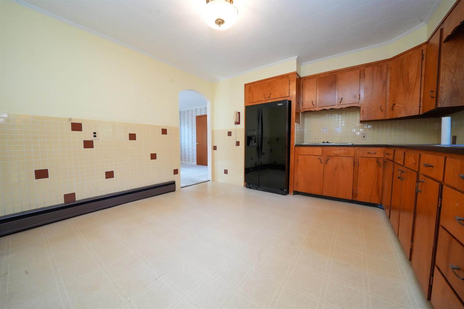 256 Parkway South, Brewer, ME 04412